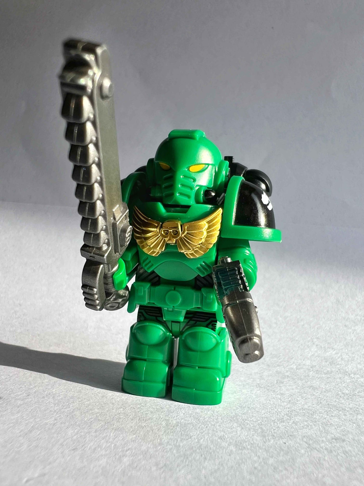 Custom Salamanders Minifigure with Power Armor, Chainsword & Plasma Pistol