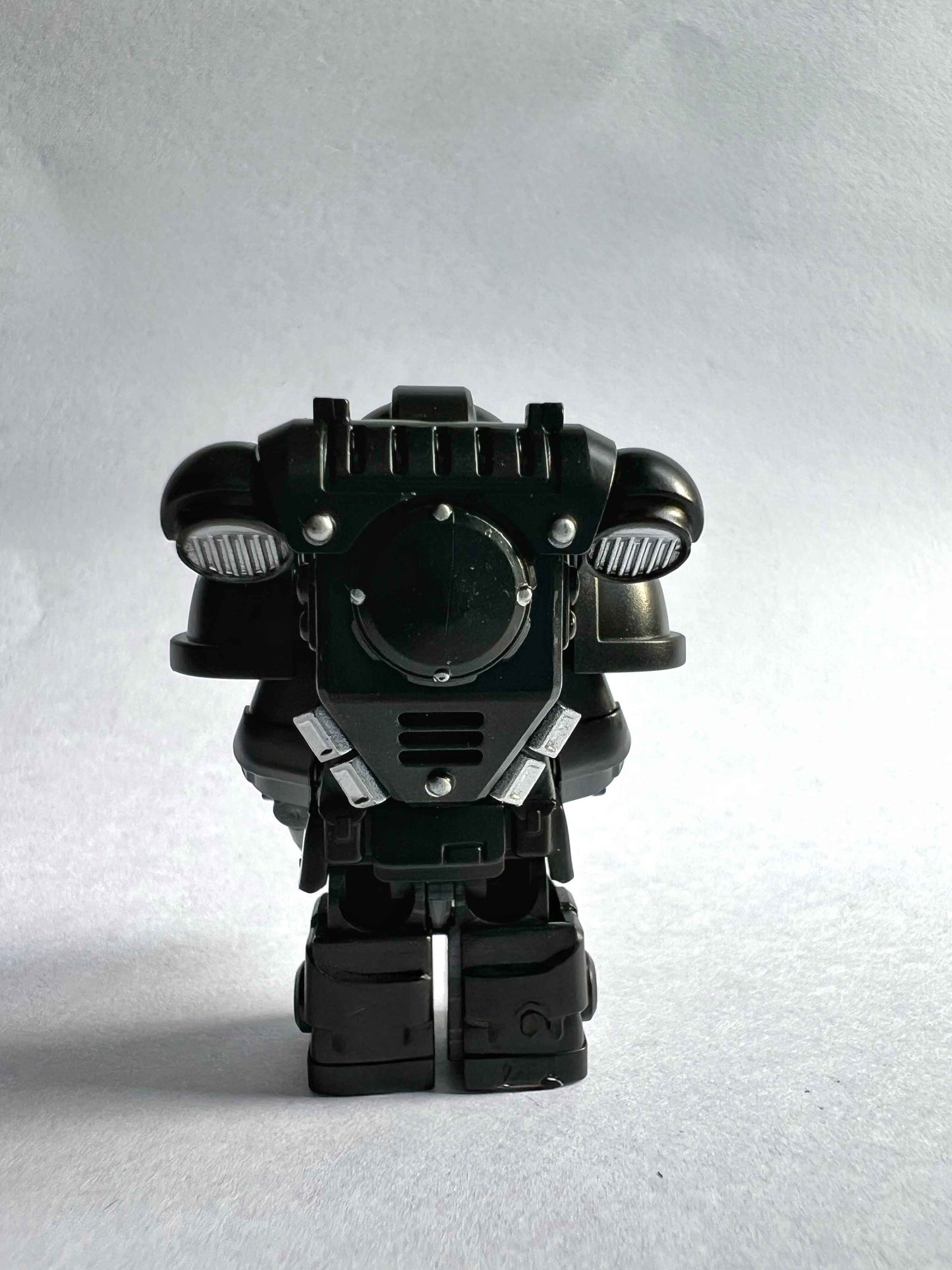 Custom Iron Hands Minifigure with Power Armor, Plasma Pistol & Bolt Rifle